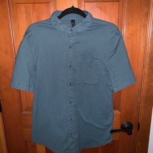 Teal Lululemon button up t shirt